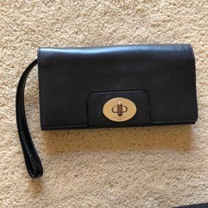 BLACK KATE SPADE WRISTLET